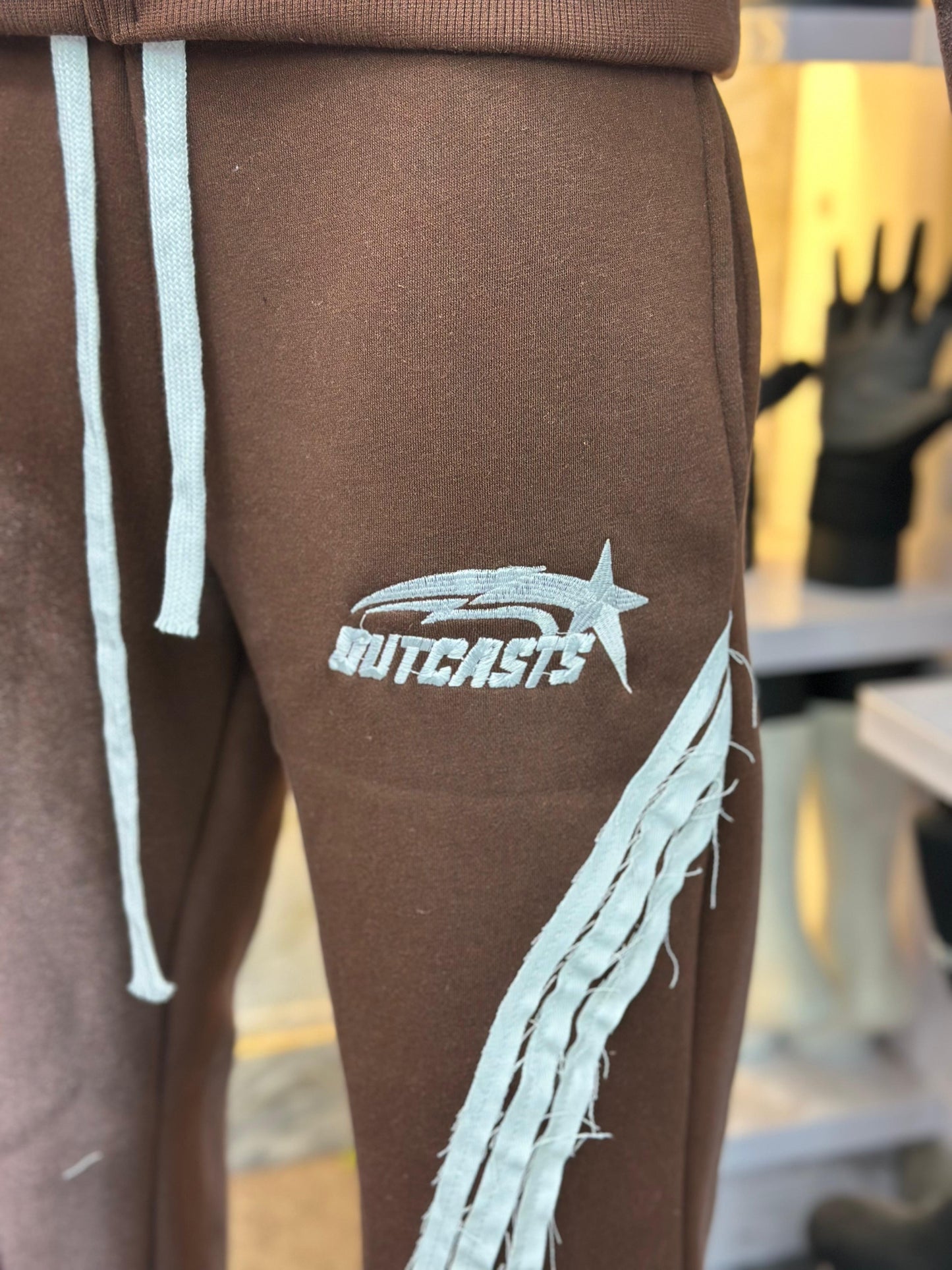 “Chocolate” Outcasts Set