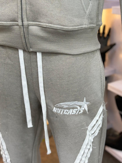 “Concrete Grey” Outcasts Set